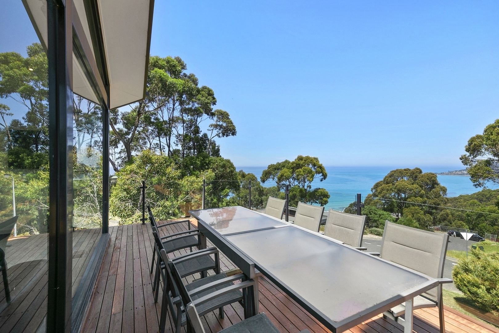 1 Skyline Court, Lorne VIC 3232, Image 2