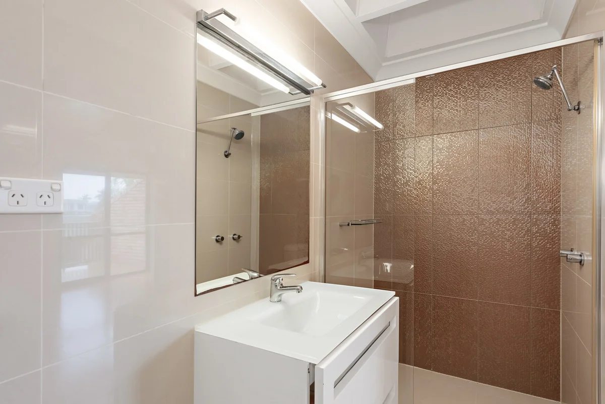 Additional image 12 of 10/33-39 Hooker Boulevard, Broadbeach Waters QLD 4218