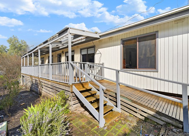 16 Blackmores Road, Clunes VIC 3370