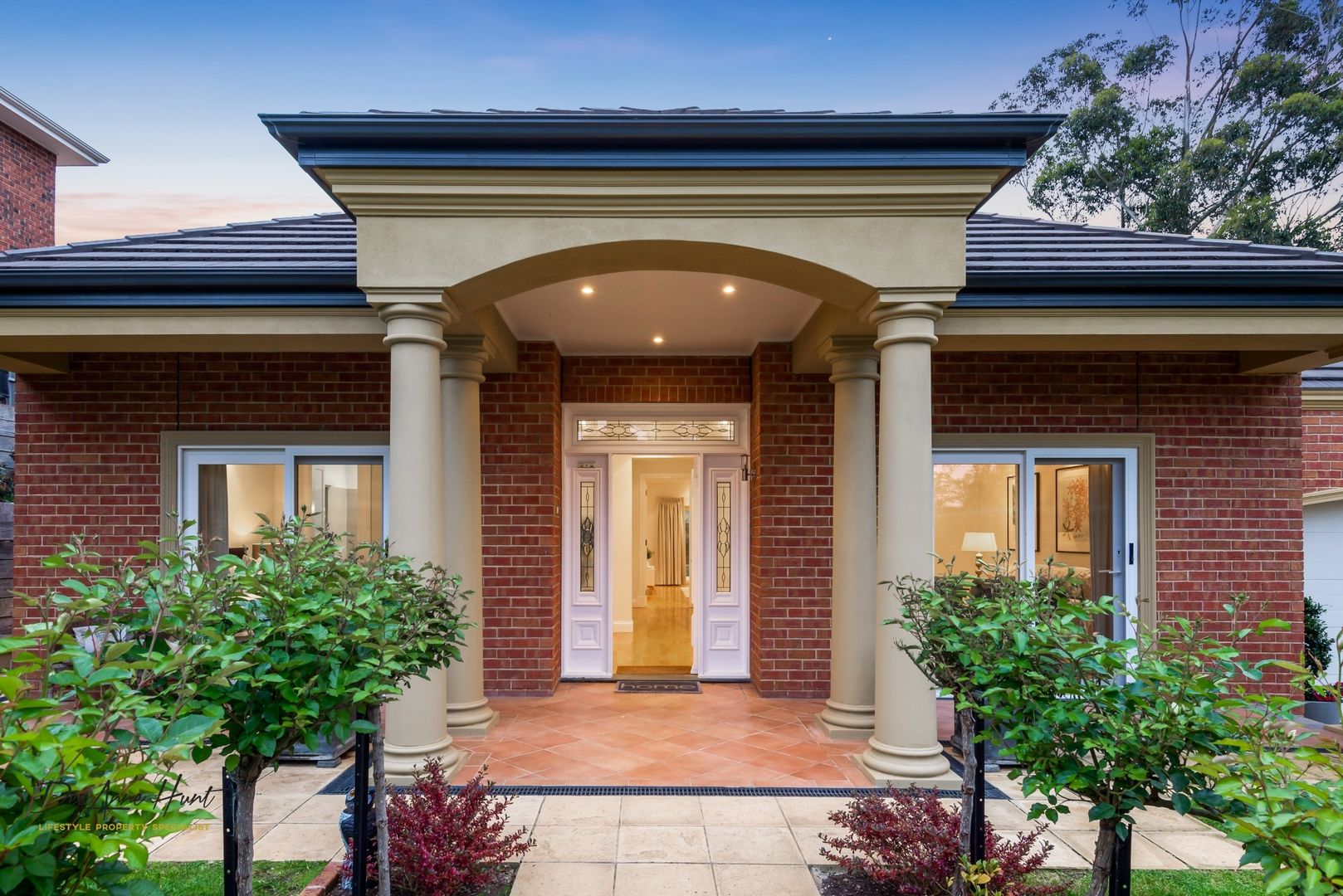 1/16 Hereford Avenue, Hahndorf SA 5245, Image 2