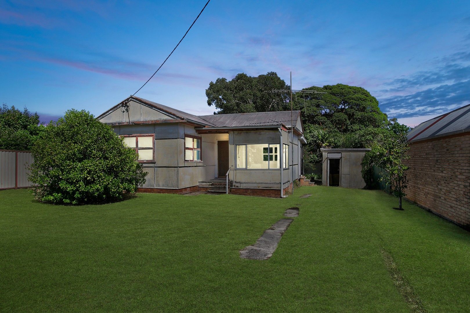 63 Gilbert Avenue, Gorokan NSW 2263, Image 0