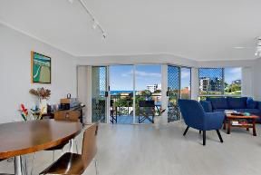 Unit 10 'Bayside' 15 Verney Street, KINGS BEACH QLD 4551, Image 1