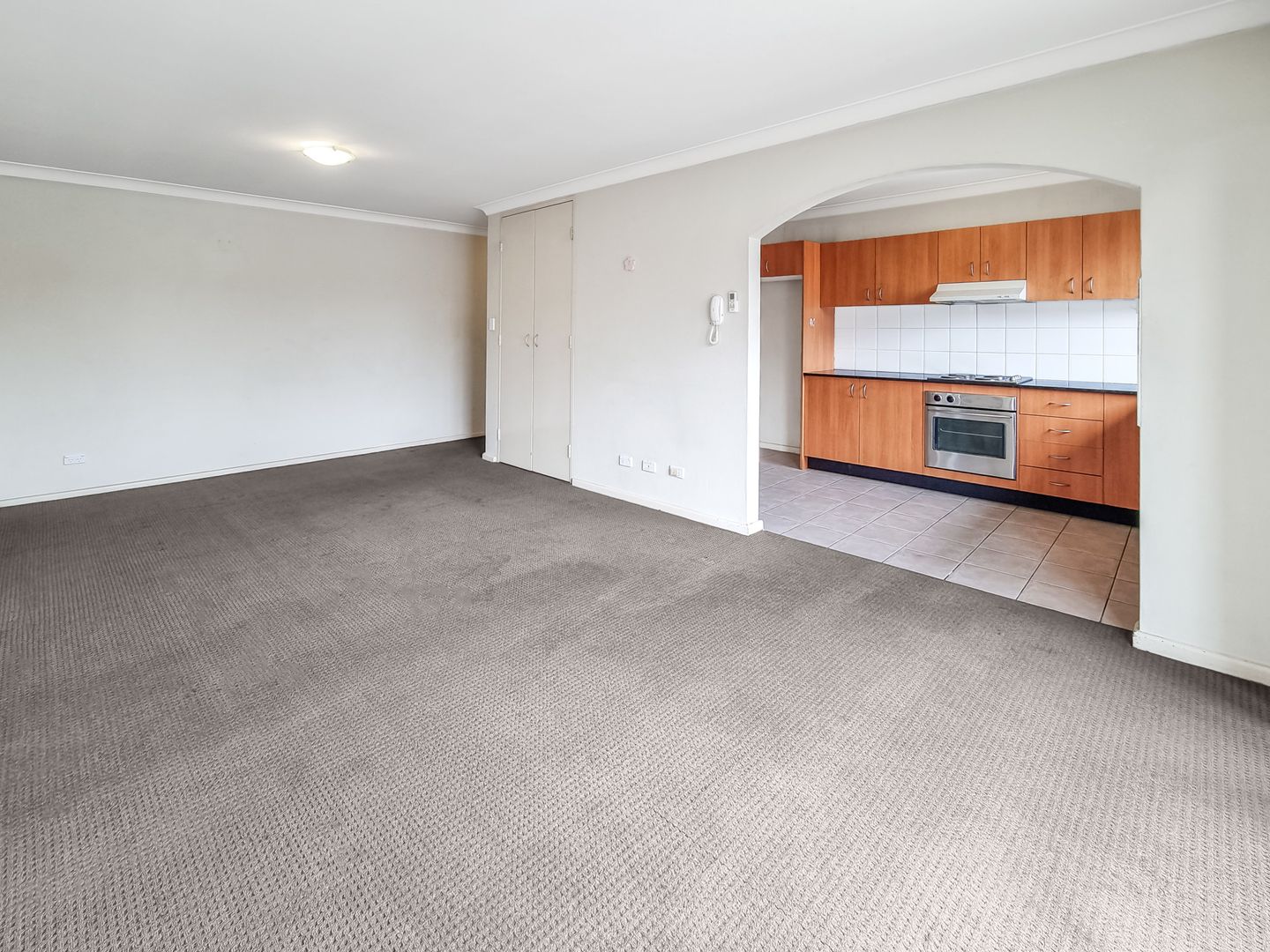 16/34-36 Castlereagh Street, Liverpool NSW 2170, Image 2