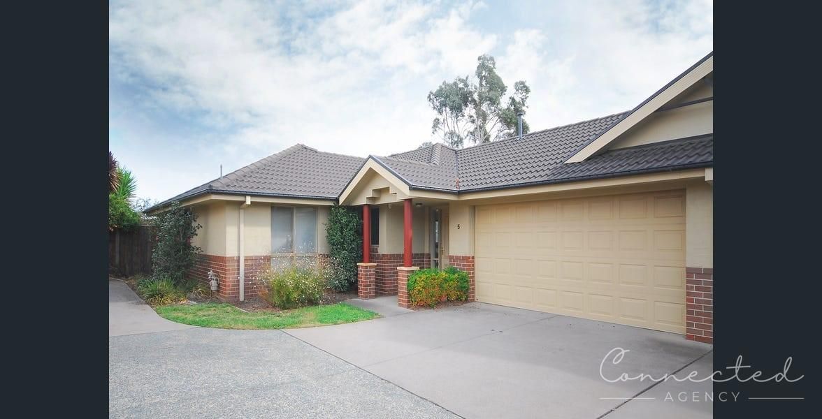 3 bedrooms Townhouse in 5/43-47 Hutchinson Circuit CRESTWOOD NSW, 2620