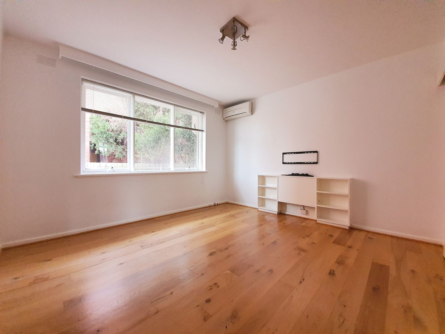 2 bedrooms Apartment / Unit / Flat in 8/319 Inkerman Street BALACLAVA VIC, 3183