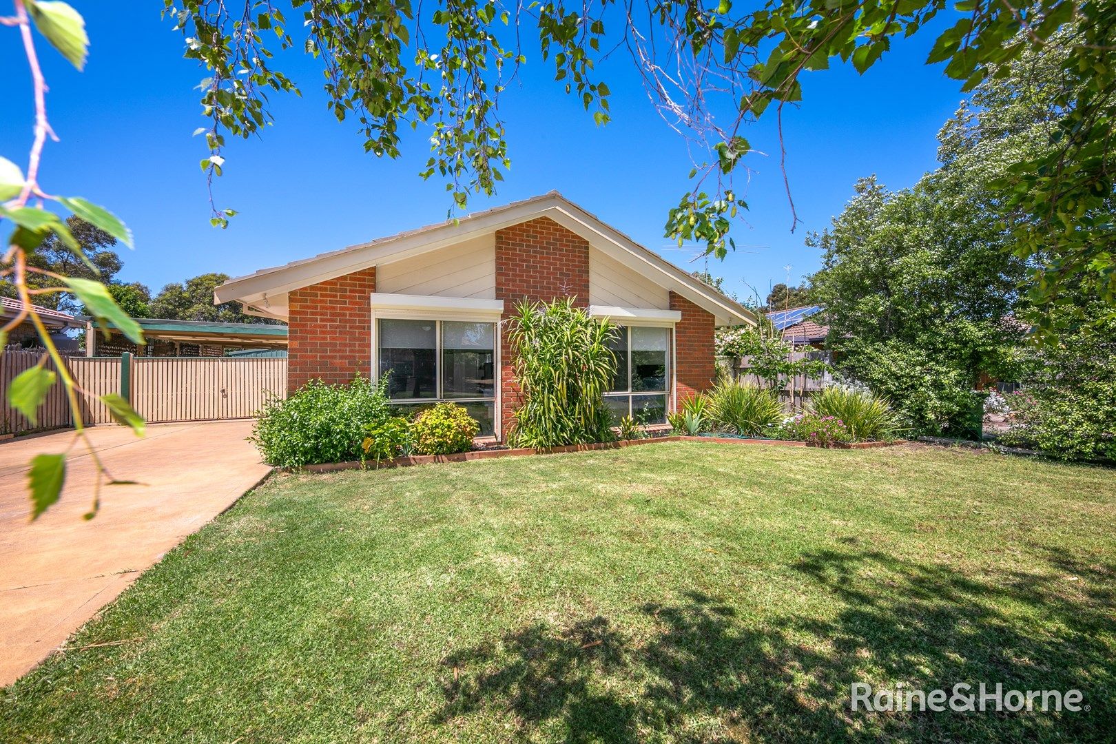 10 Briarwood Court, Sunbury VIC 3429, Image 0