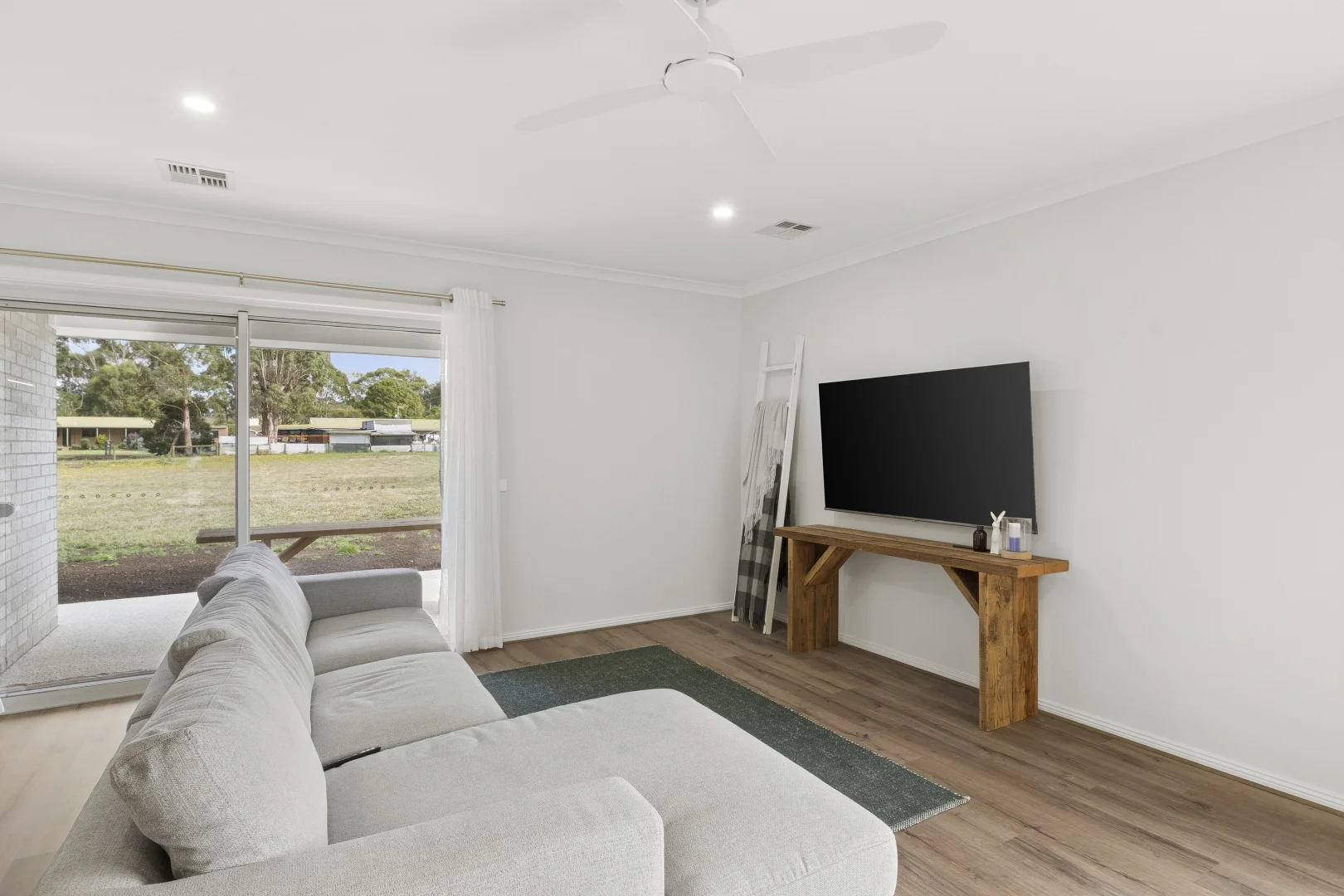 Additional image 4 of 44 Mills Road, Cobden VIC 3266
