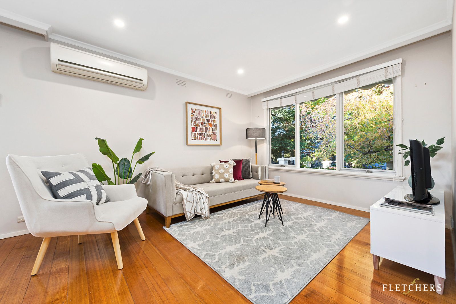 1/18 Essex Road, Surrey Hills VIC 3127, Image 2