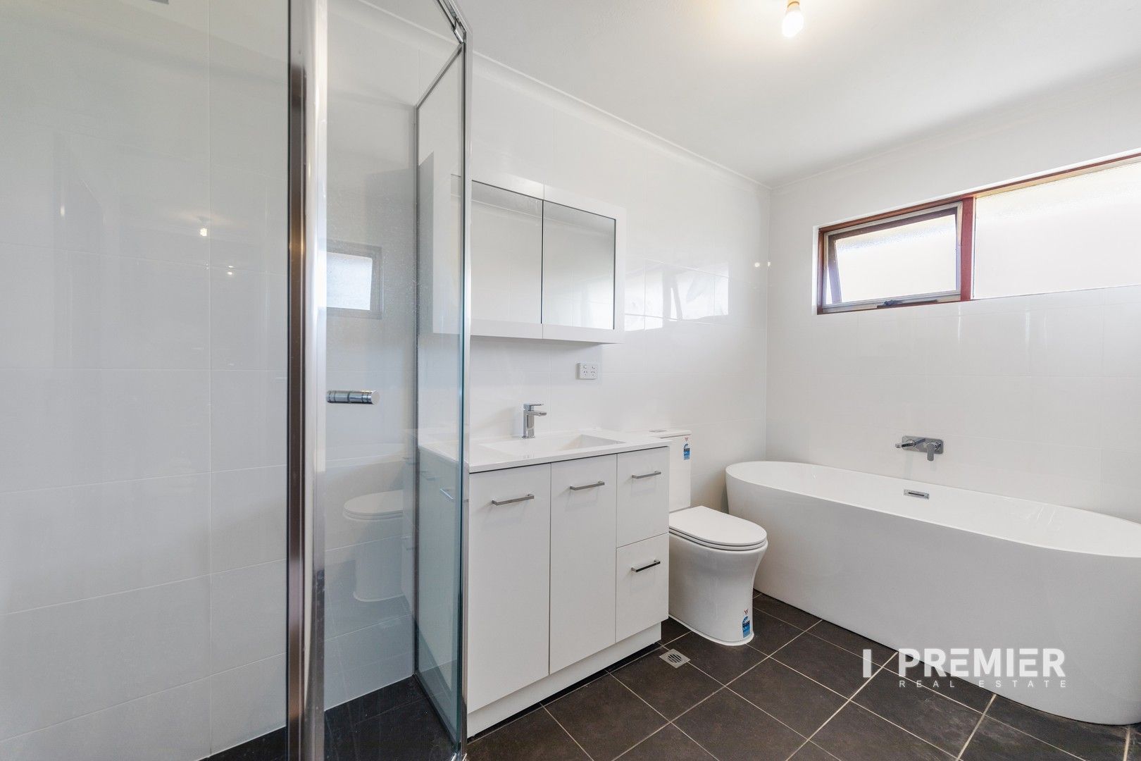 2 bedrooms Apartment / Unit / Flat in 16 Simpson Ave QUEENSTOWN SA, 5014
