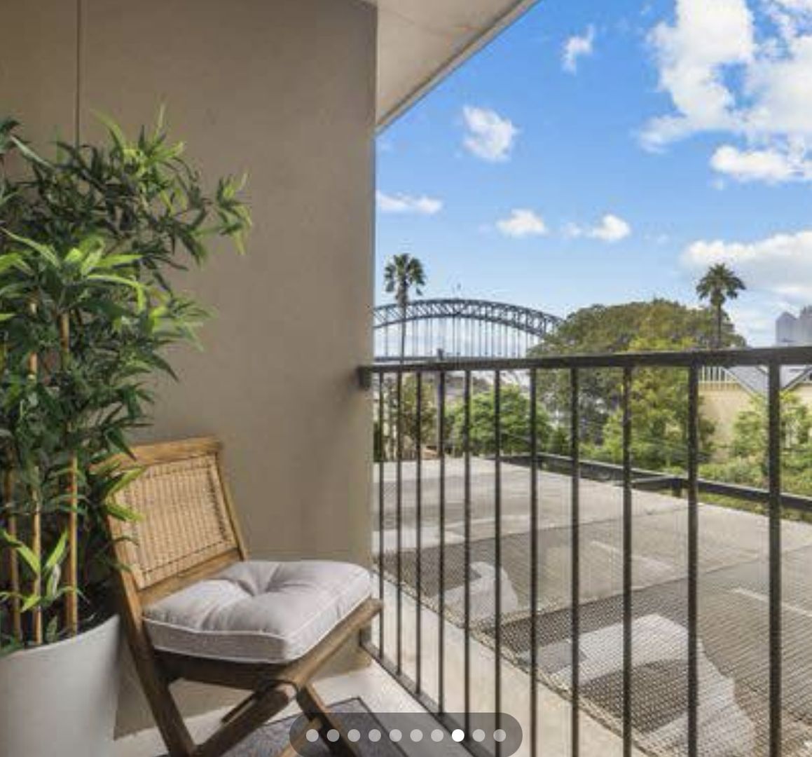 12/2 East Crescent Street, McMahons Point NSW 2060 Apartment For Rent