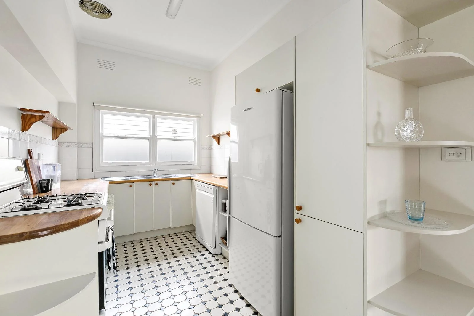 Additional image 8 of 12 Winifred Street, Preston VIC 3072