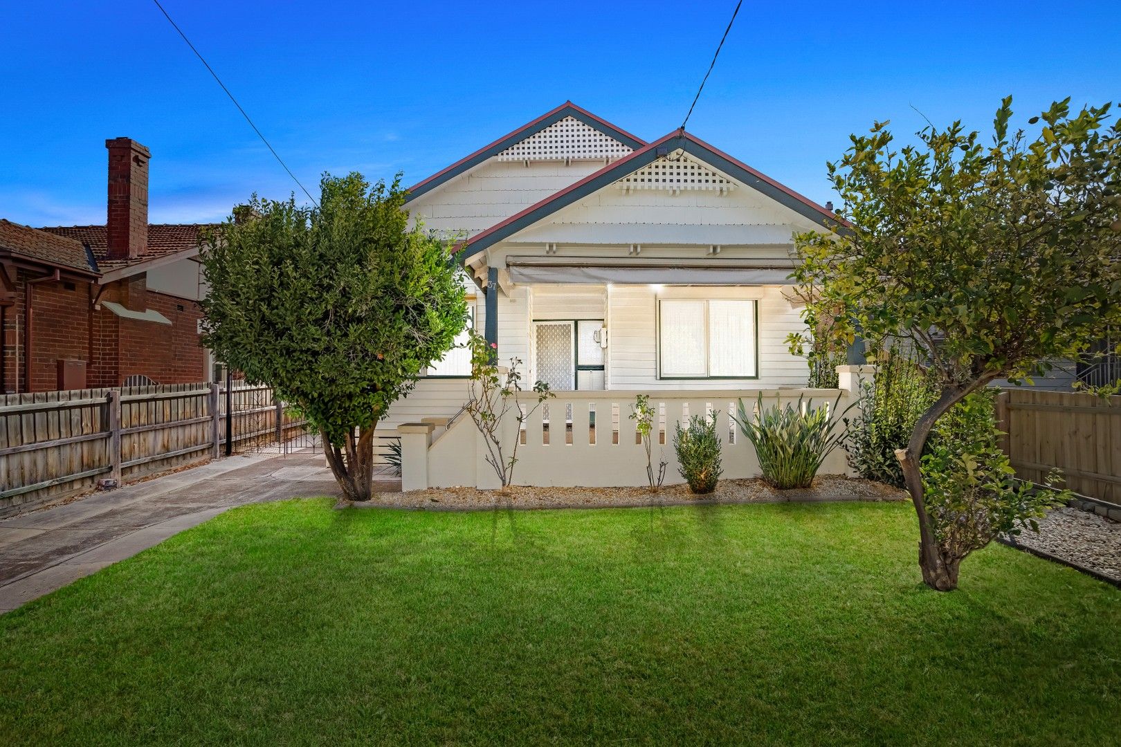 37 Oakhill Avenue, Reservoir VIC 3073, Image 1