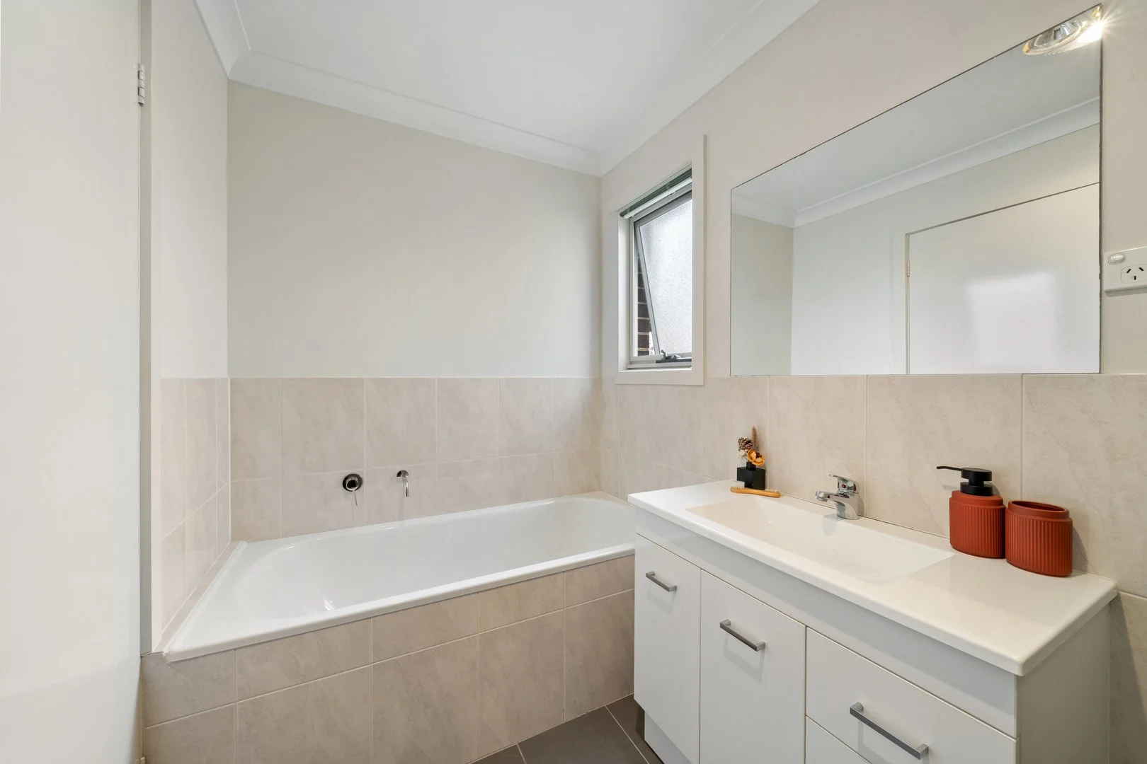 Additional image 15 of 20 Ivy Kent Street, Forde ACT 2914