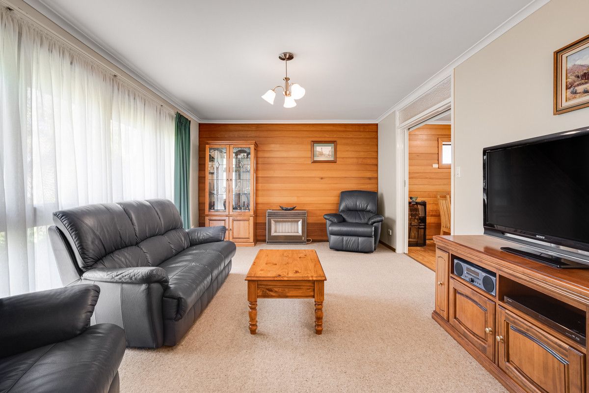 10 Metcalfe Avenue, Modbury Heights SA 5092, Image 2