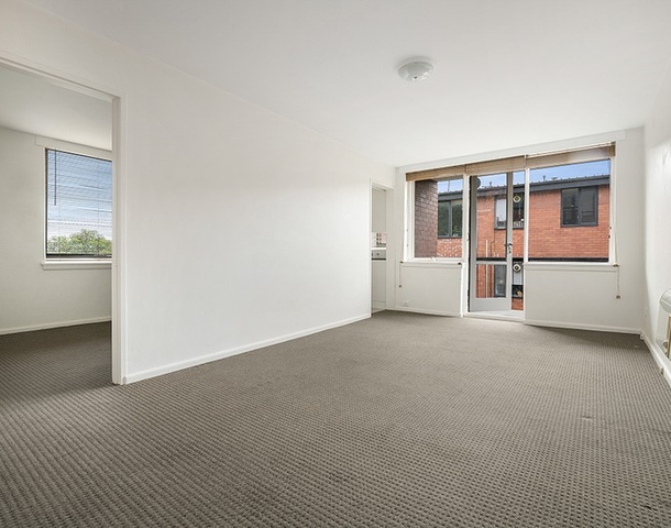 7/14 Normanby Street, Windsor VIC 3181