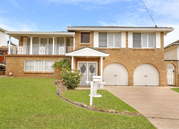 32 Tobruk Avenue, Port Kembla NSW 2505