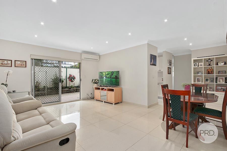 4/58 Broughton Street, Mortdale NSW 2223, Image 0