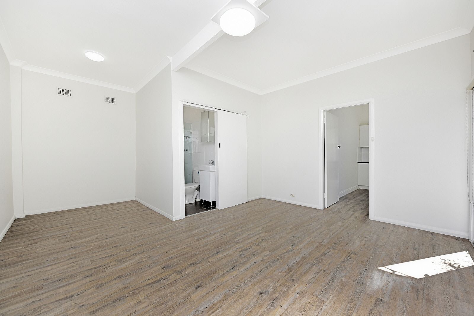 1 bedrooms Apartment / Unit / Flat in 3/26 Maida Street LILYFIELD NSW, 2040