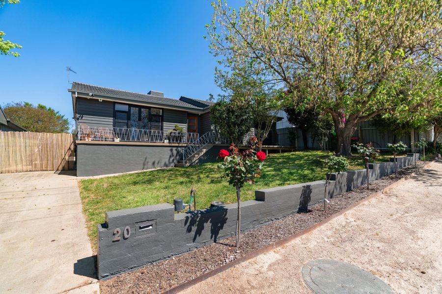 20 COPLAND STREET, Kooringal NSW 2650, Image 0