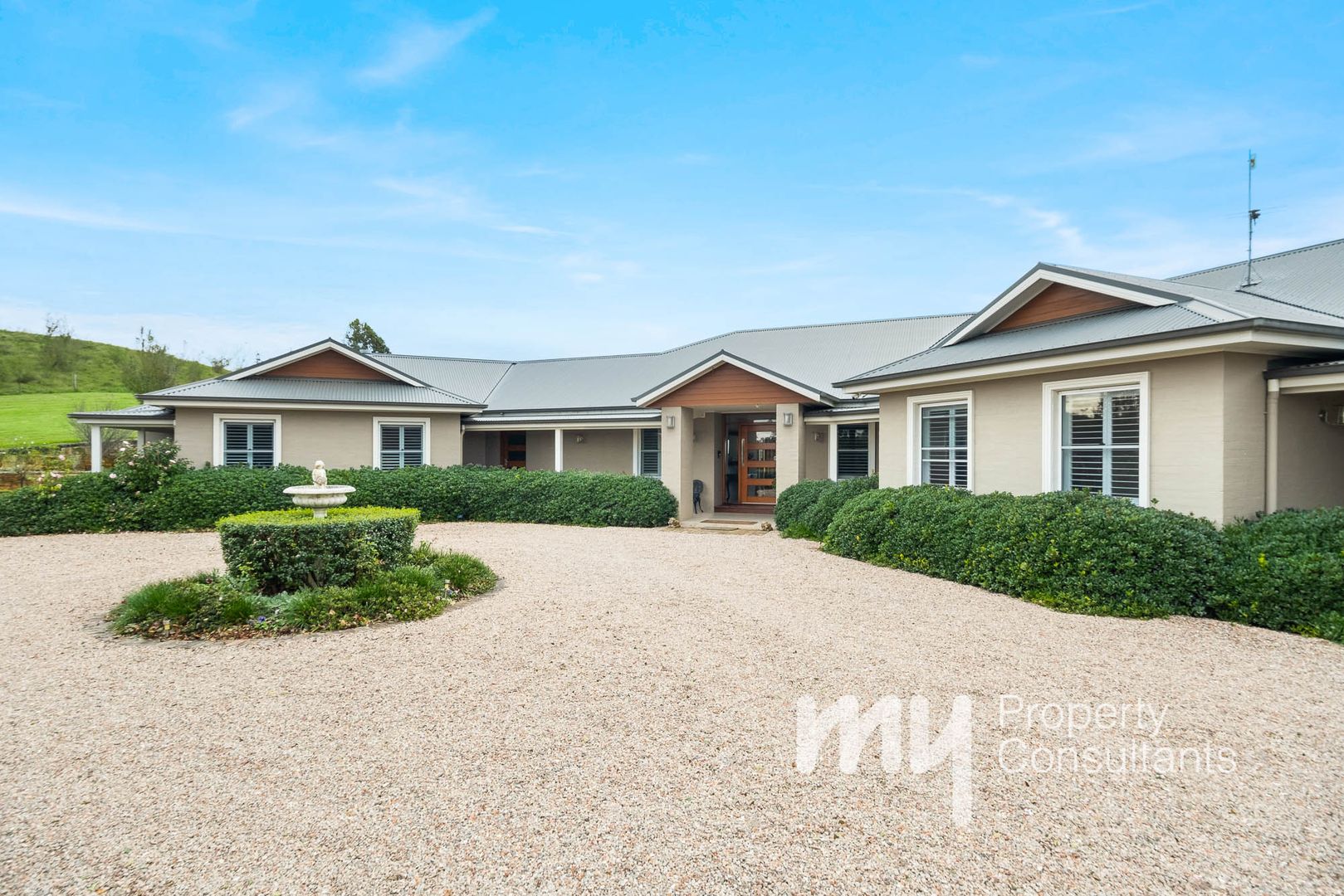 3/135 Moores Way, Glenmore NSW 2570, Image 2