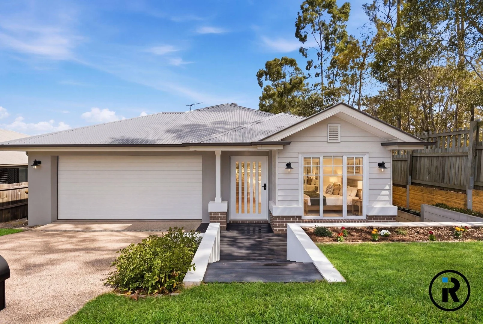 18 Kambu Close, Karalee QLD 4306