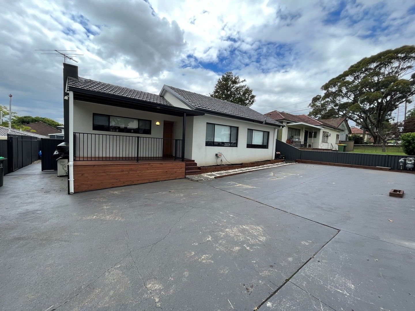 3 bedrooms House in 42 Brunker Road YAGOONA NSW, 2199