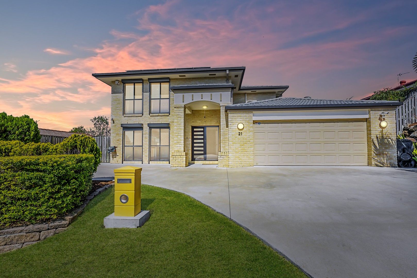 21 Buffalo Crescent, Pacific Pines QLD 4211, Image 0