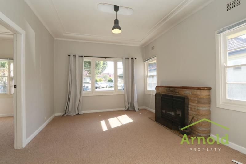 3 bedrooms House in 15 Collins Street GEORGETOWN NSW, 2298