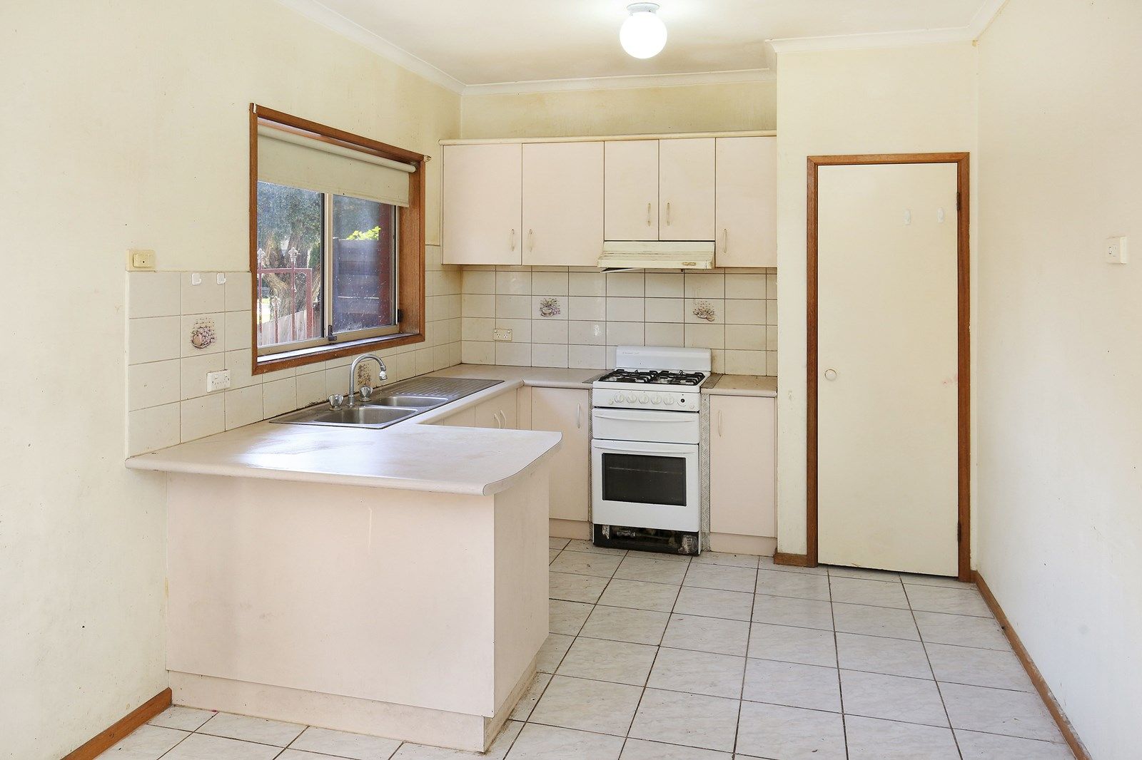 1/5 Oak Street, Preston VIC 3072, Image 1