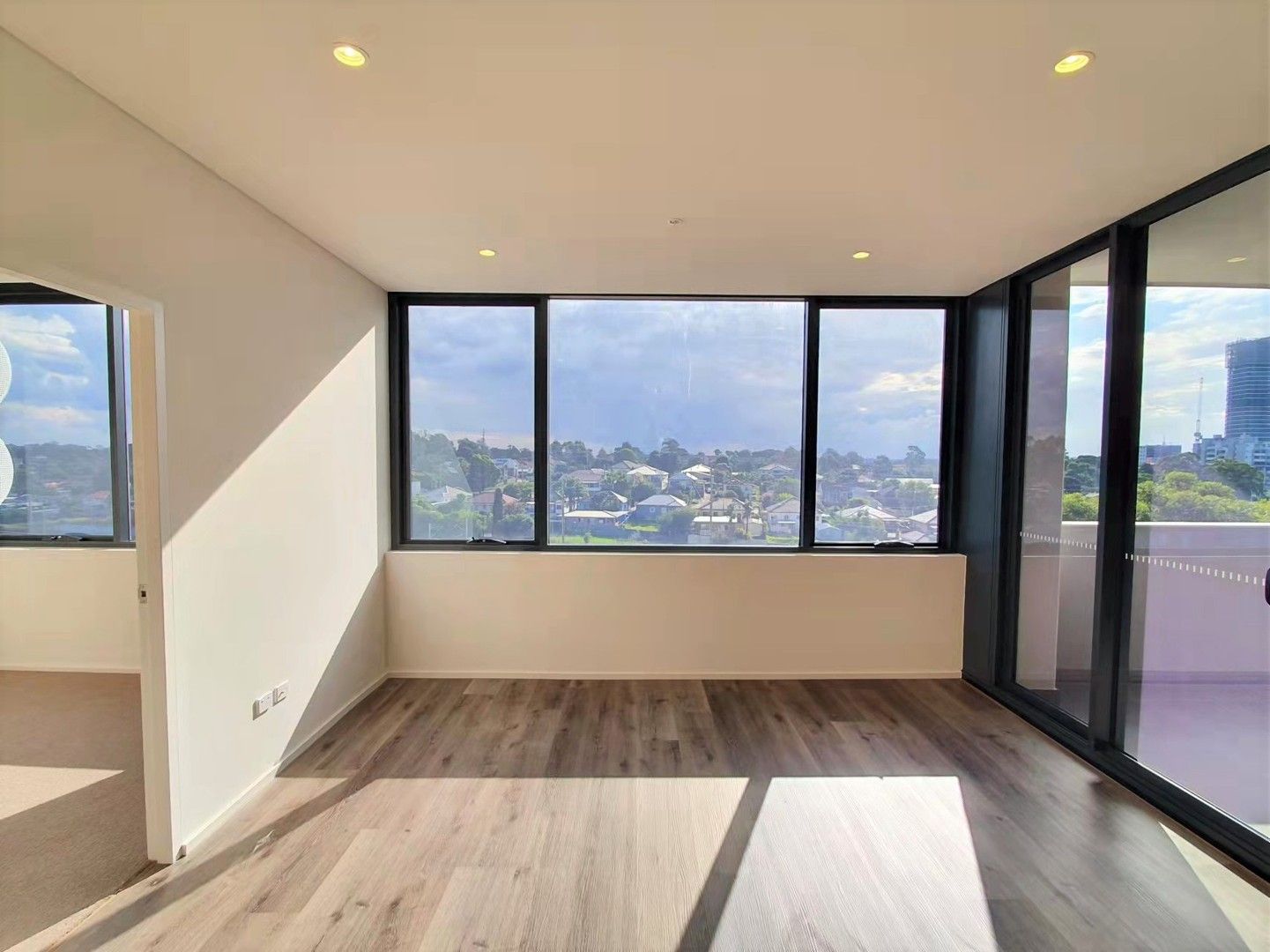 2 bedrooms Apartment / Unit / Flat in 32 Shepherd Street LIVERPOOL NSW, 2170