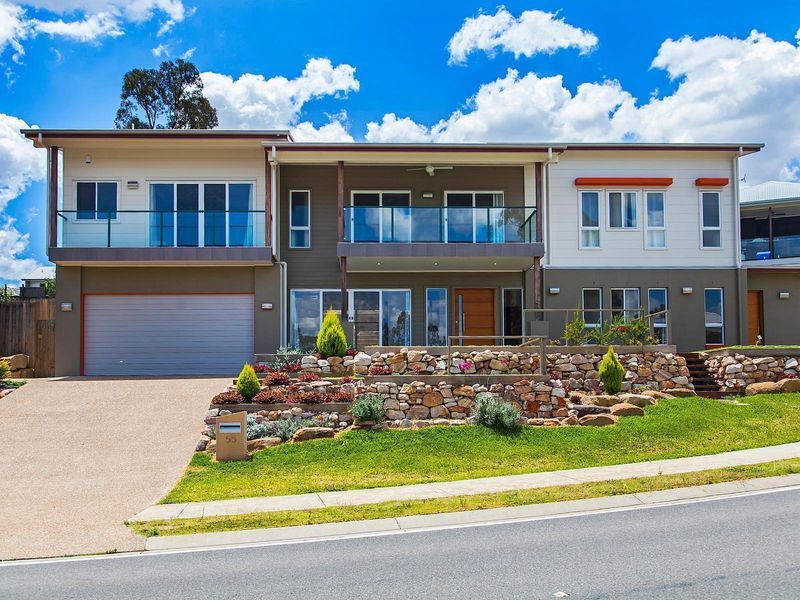 4 bedrooms House in 55 The Promenade SPRINGFIELD LAKES QLD, 4300