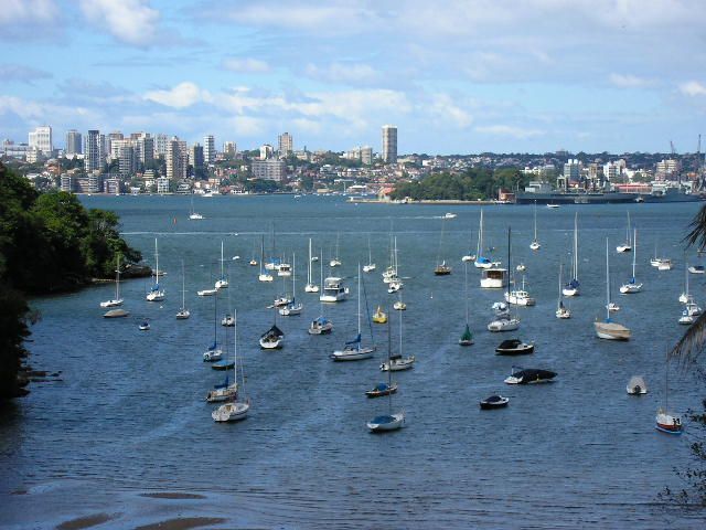 1 bedrooms Apartment / Unit / Flat in 3/12 Bogota Ave KURRABA POINT NSW, 2089