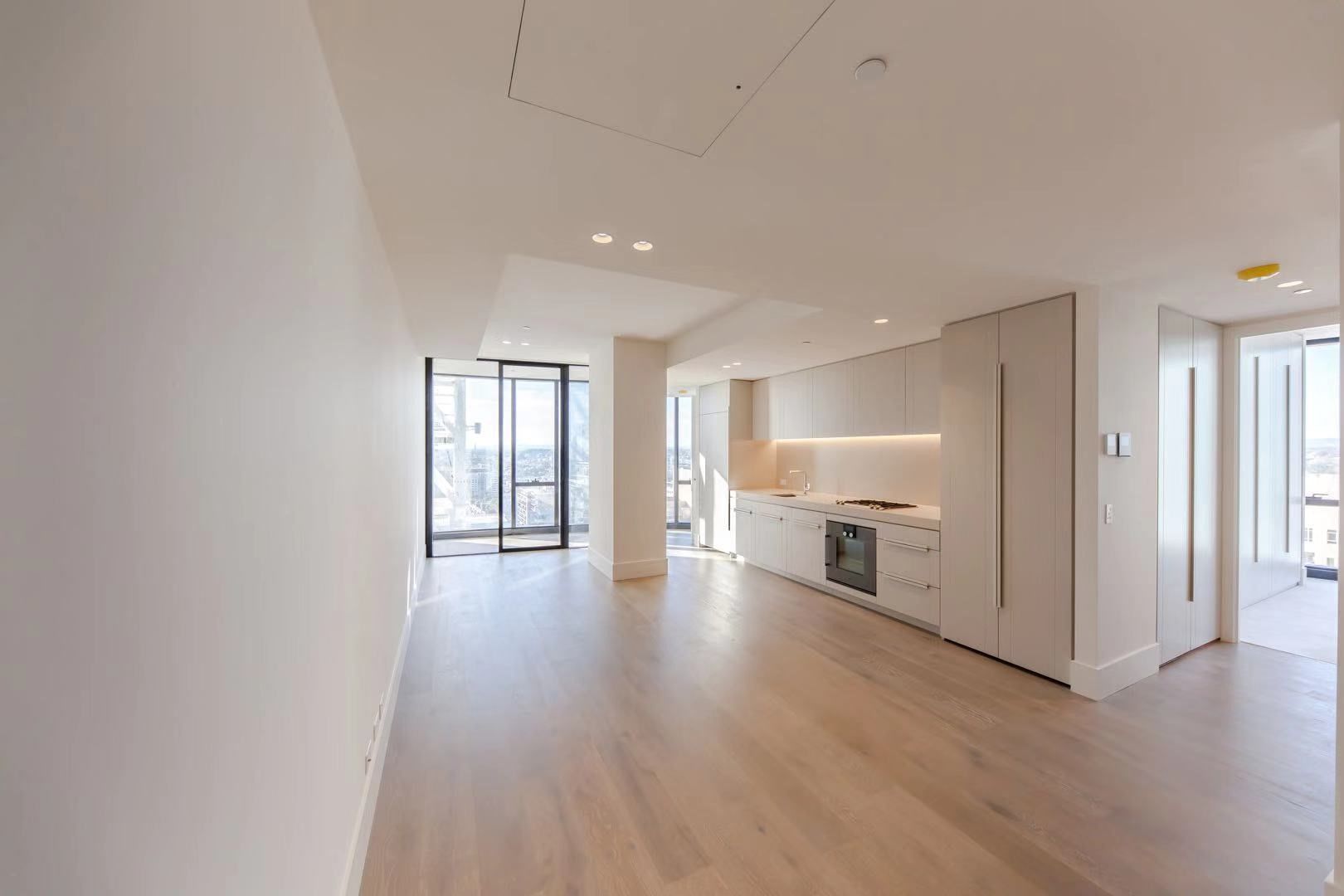 2 bedrooms Apartment / Unit / Flat in 1804/1 ALMEIDA CRESCENT SOUTH YARRA VIC, 3141