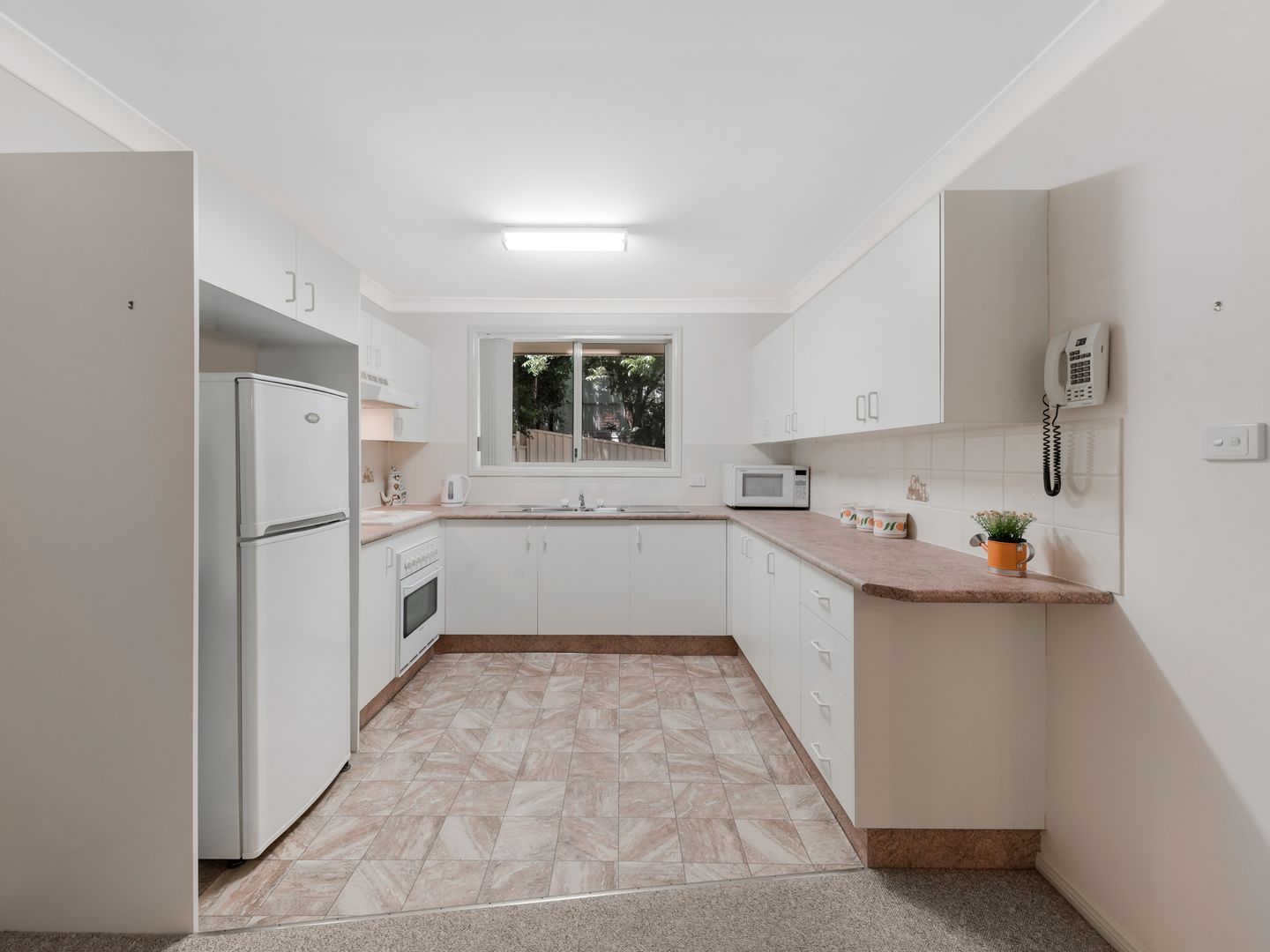 2/31-33 Condamine Street, Campbelltown NSW 2560, Image 1