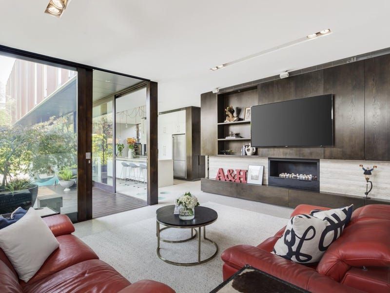 4 bedrooms House in 21 Mary Street RICHMOND VIC, 3121