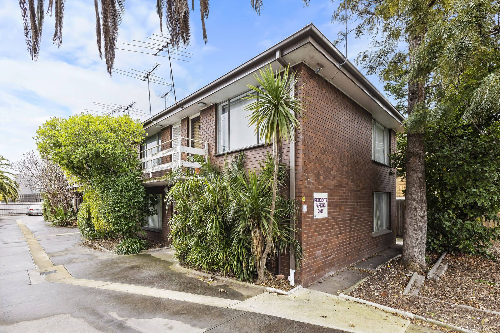 2 bedrooms Apartment / Unit / Flat in 4/30 Bishop Street KINGSVILLE VIC, 3012