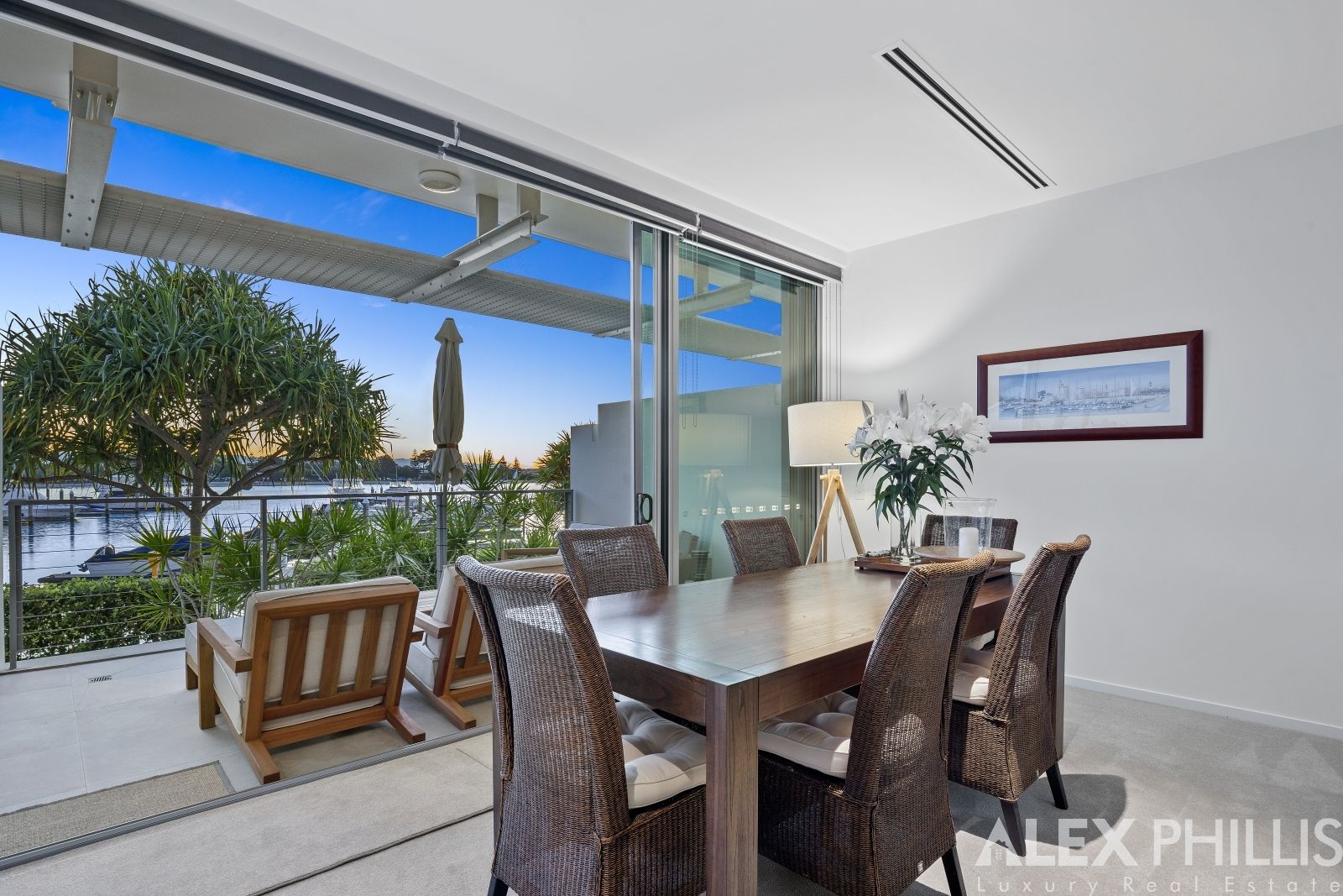 2107/2 Ephraim Island, Paradise Point QLD 4216, Image 0