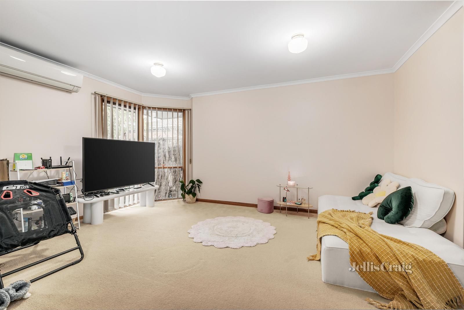 2/22 Garrisson Drive, Glen Waverley VIC 3150, Image 1