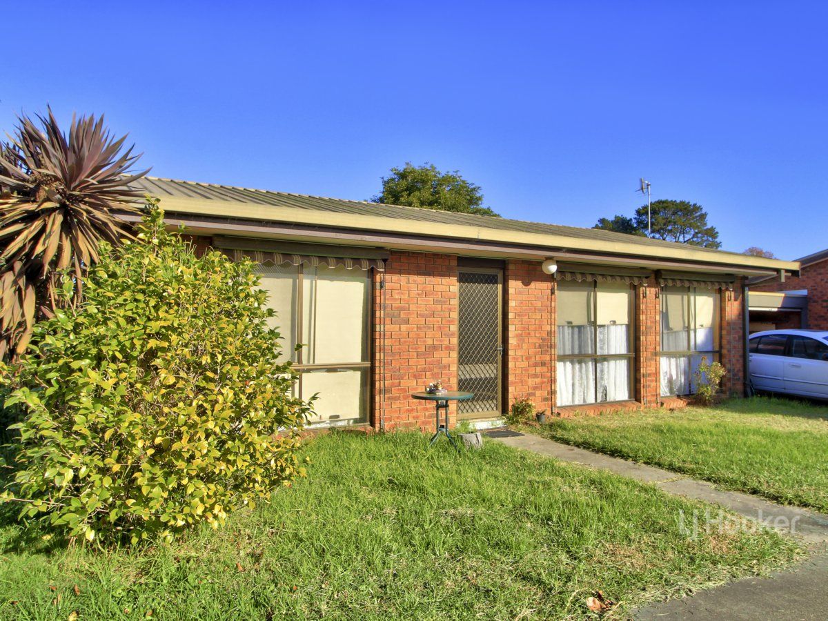 2/1 Dahlsen Crescent, Bairnsdale VIC 3875, Image 0