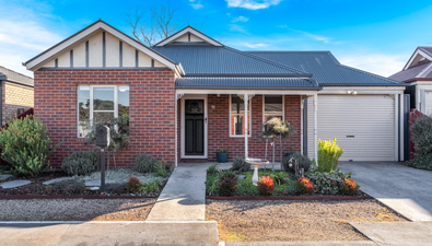 Picture of 11 Gardenia Place, WHITTLESEA VIC 3757