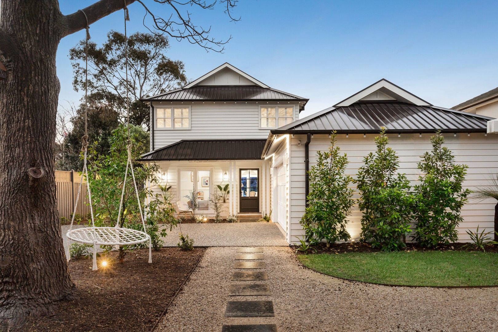 1 Bronte Court, Hampton VIC 3188, Image 0