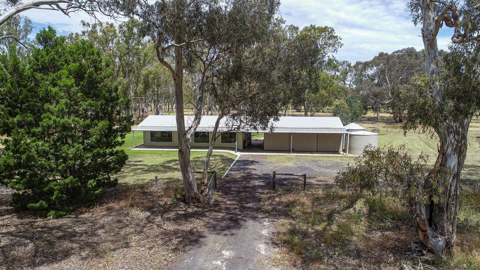 357 Rowney Road, Mundulla SA 5270, Image 2