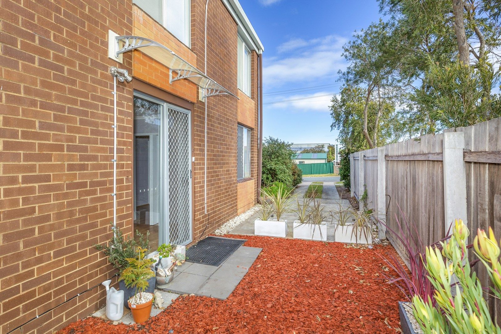 Unit 3/22 Carrington St, Queanbeyan East NSW 2620, Image 2