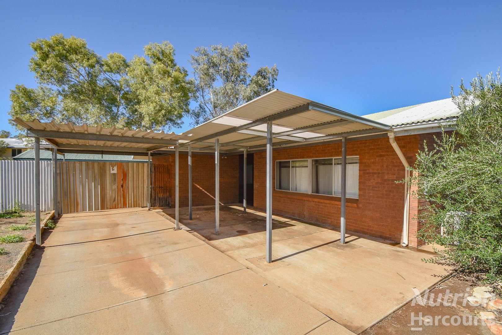 7 Crown Court, Larapinta NT 0875, Image 0