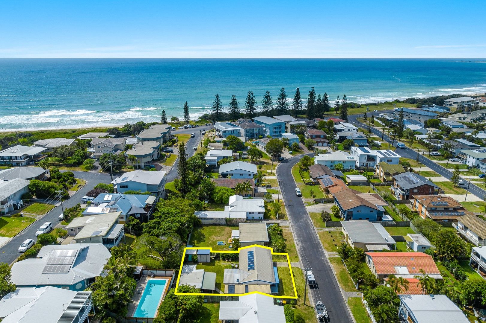 10 Harwood Street, Yamba NSW 2464, Image 0