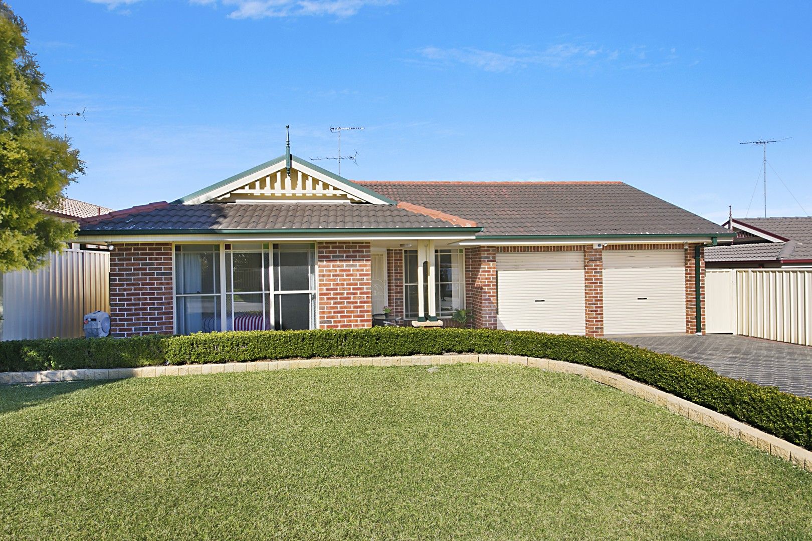 4 bedrooms House in 34 Pagoda Cres QUAKERS HILL NSW, 2763