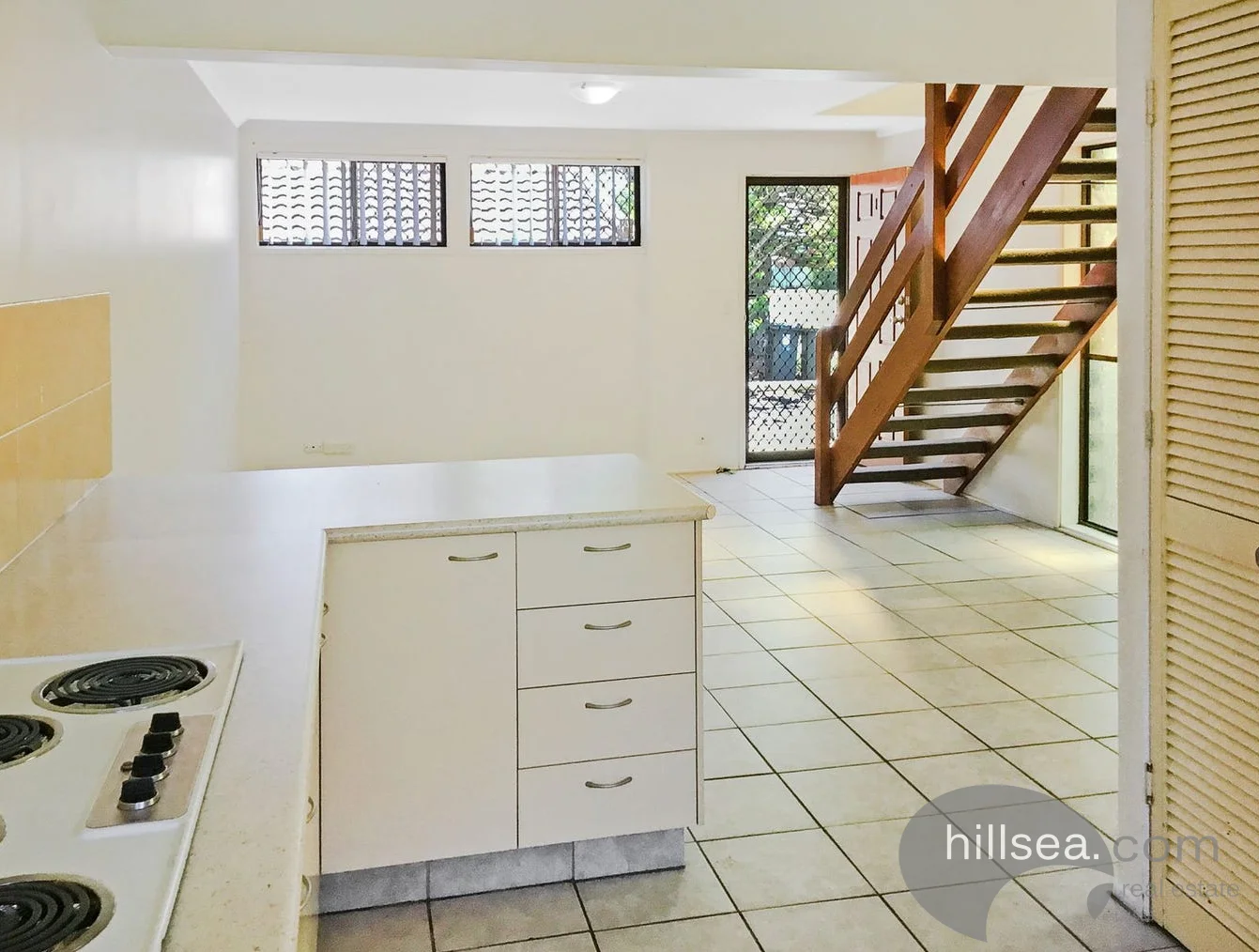 Additional image 3 of 1/7 Christina Court, Mermaid Waters QLD 4218