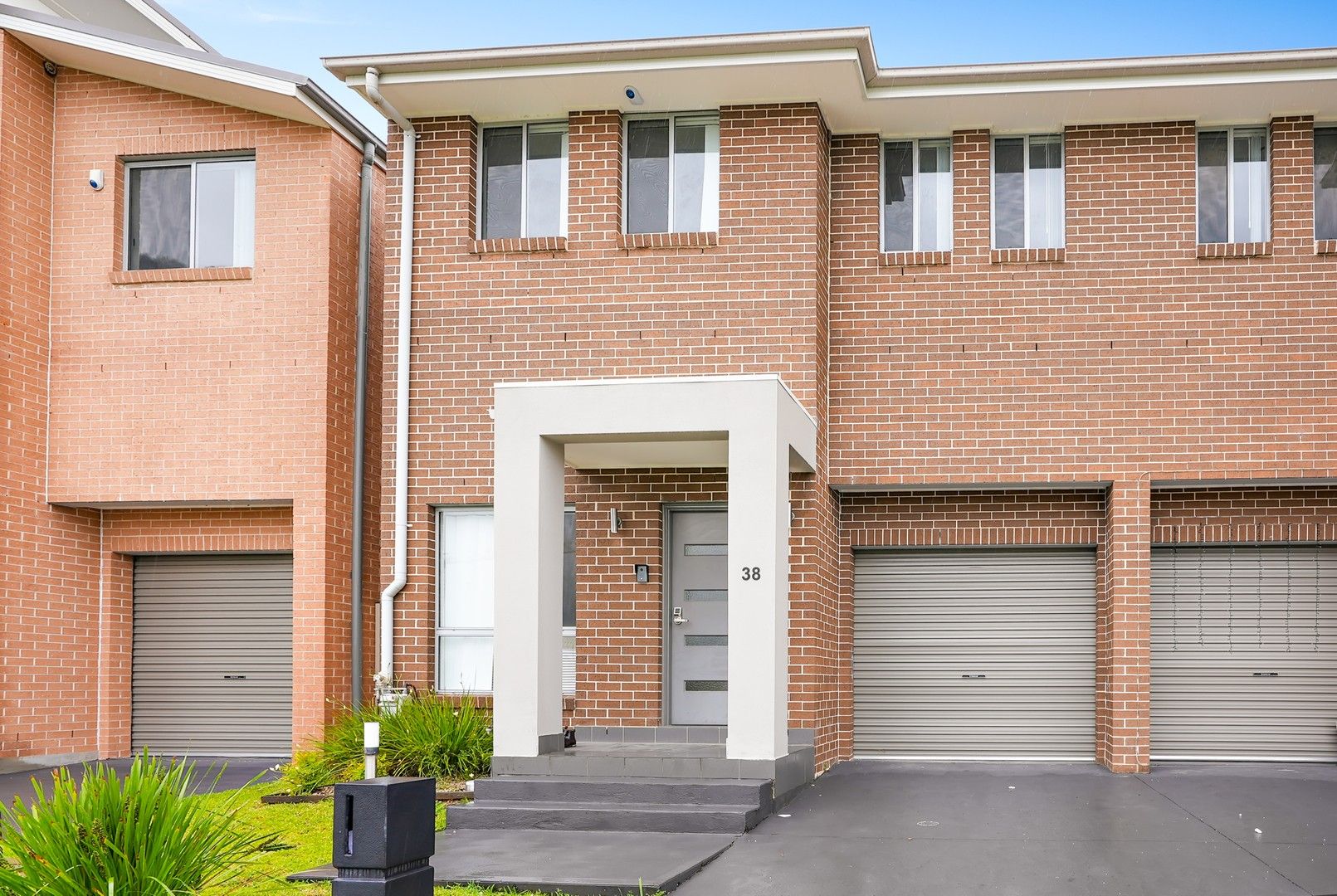 4 bedrooms Townhouse in 38 Grima Street SCHOFIELDS NSW, 2762