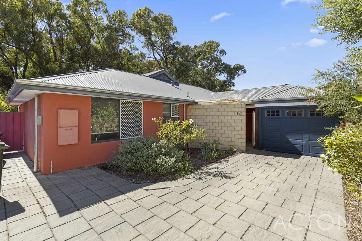 12 Augusta Grove, Yanchep WA 6035, Image 2