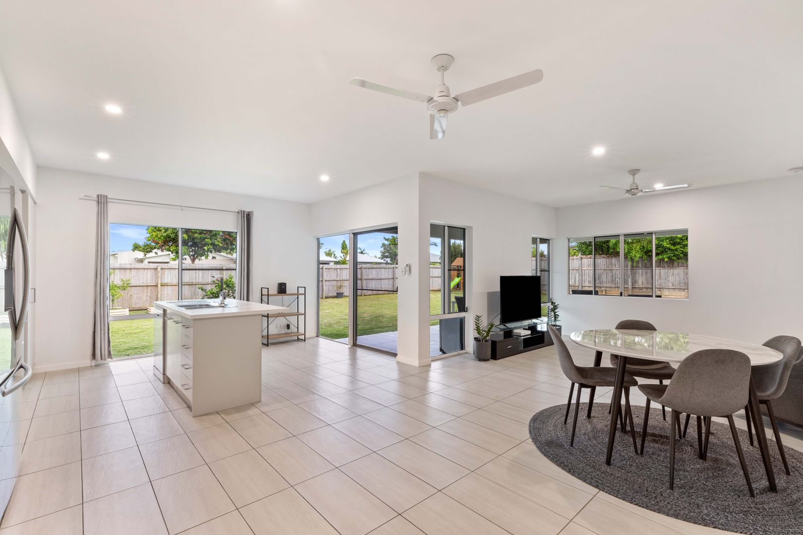 19 Julaji Close, Cooya Beach QLD 4873, Image 2